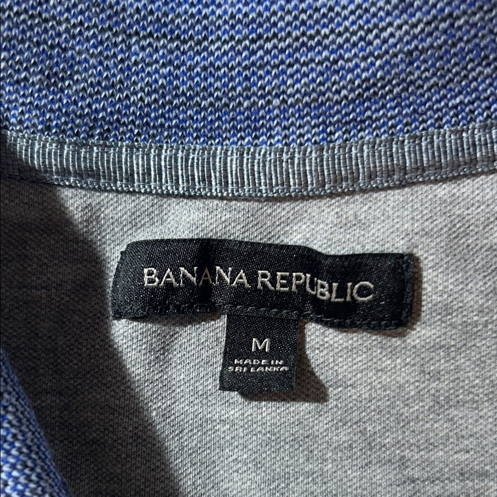 Banana Republic Cream Polo with Blue Accents - Picture 2 of 5